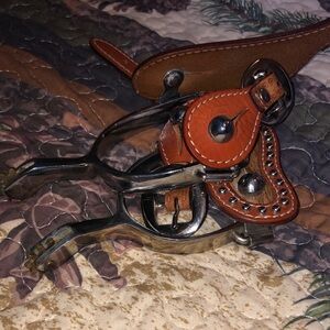 Men's Brown Leather and Silver cowhide short shank spurs
